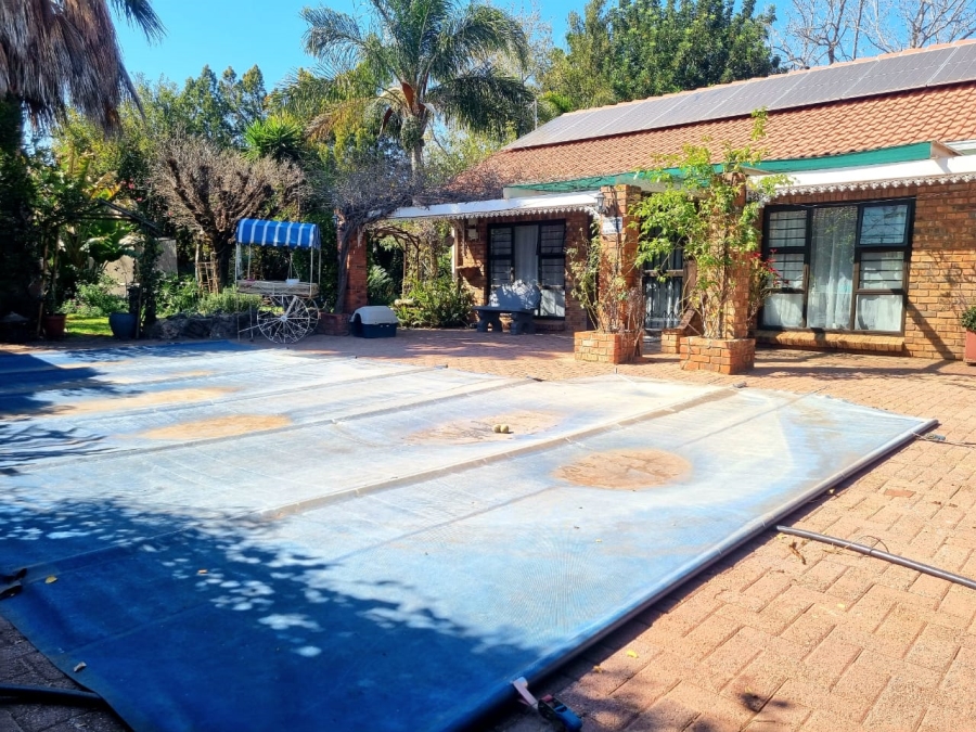 4 Bedroom Property for Sale in Royldene Northern Cape